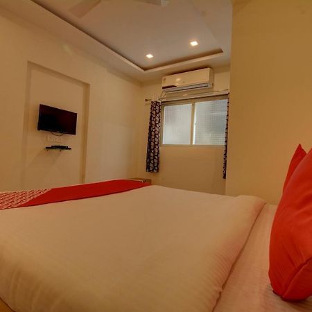 Oyo Flagship 47178 Pakko Inn Pune Eksteriør bilde