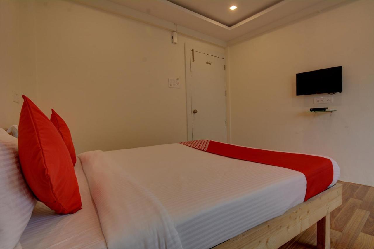 Oyo Flagship 47178 Pakko Inn Pune Eksteriør bilde